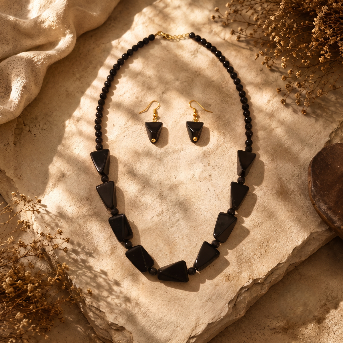 Triangular Resin Statement Necklac