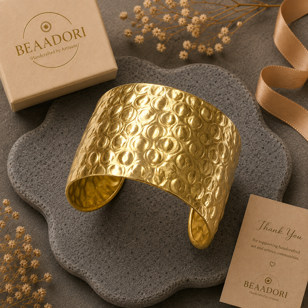 Lunara Hammered Brass Cuff