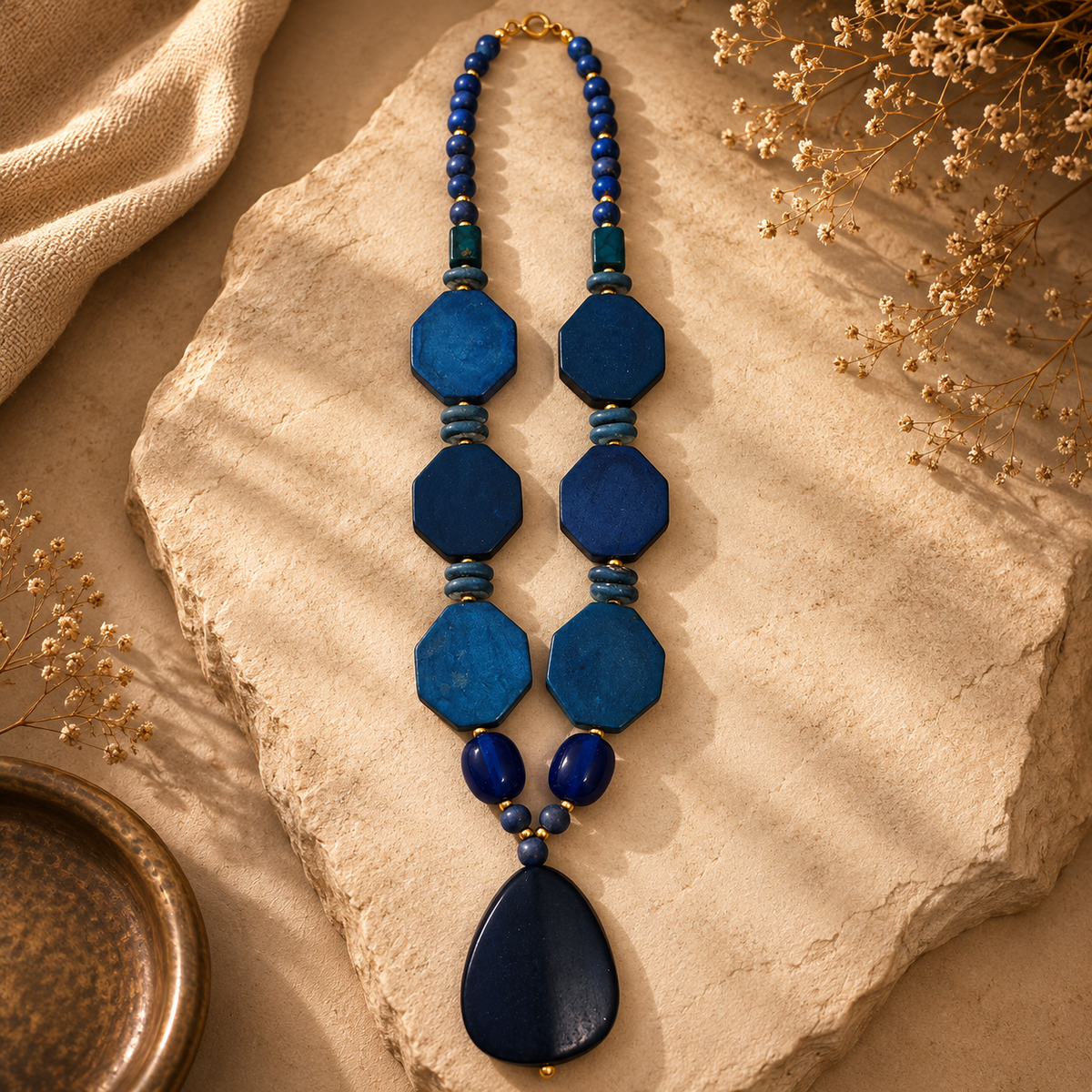 Floral-cutout Resin Necklace